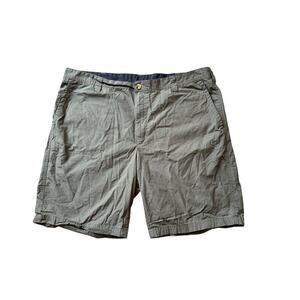 COLUMBIA SHORTS size 42W, 10L, Tan/Khaki shorts, Performance, lightweight